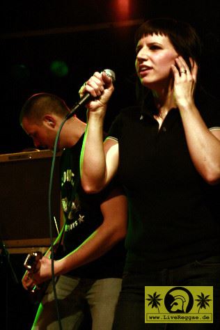 Loaded (USA) with The Baboonz (D) AJZ Talschock, Chemnitz - 28. Dezember 2008 (11).jpg